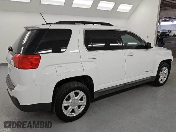2015 GMC Terrain SLE with VIN 2GKALREK3F6431642, listed as a Copart auction lot 52639055 with 147,209 mi miles and Clean Title. Bid and sale history available at DreamBid. Image 3.