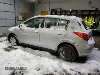 2007 Nissan Versa 1.8 S with VIN 3N1BC13E77L450063, listed as a Copart auction lot 42299135 with 81,821 mi miles and Salvage Title. Bid and sale history available at carsss.com. Image 2.