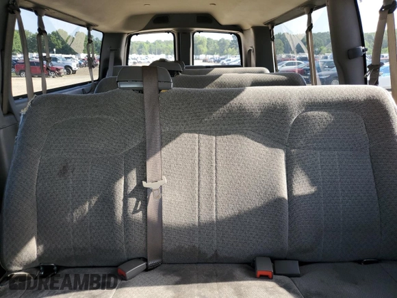2017 Chevrolet Express Passenger LT с VIN 1GAZGPFG6H1253936, выставлен на аукционе Copart как лот 64303325 с пробегом 143 823 миль миль и Чистый • Clean title. История ставок и продаж доступна на DreamBid. Изображение 10.