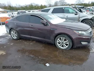 2011 Kia Optima EX with VIN KNAGN4A75B5158176, listed as a IAAI auction lot 41553536 with 140,785 mi miles. Bid and sale history available at carsss.com. Image 12.