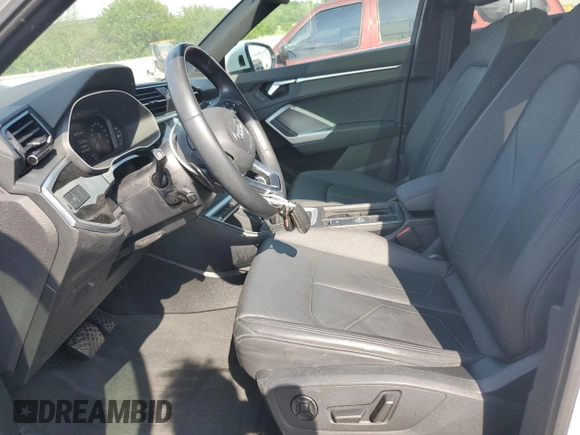2021 Audi Q3 S line Premium with VIN WA1DECF32M1045084, listed as a Copart auction lot 54657575 with 35,265 mi miles and Salvage Title. Bid and sale history available at DreamBid. Image 7.