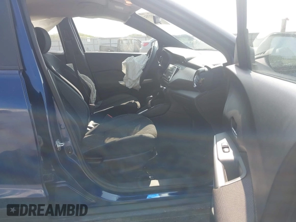 2018 Nissan Kicks SV with VIN 3N1CP5CUXJL506608, listed as a IAAI auction lot 42451752 with 77,235 mi miles and . Bid and sale history available at DreamBid. Image 5.