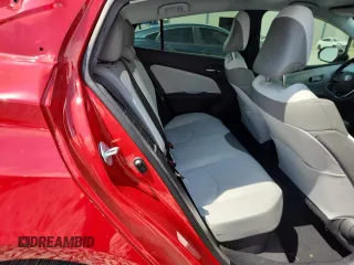 2022 Toyota Prius LE z VIN JTDKAMFP9N3208904, wystawiony jako Copart lot #62521205 z przebiegiem 37 147 mil mil oraz Szkoda całkowita • Salvage title. Historia ofert i sprzedaży dostępna na DreamBid. Obrazek 10.