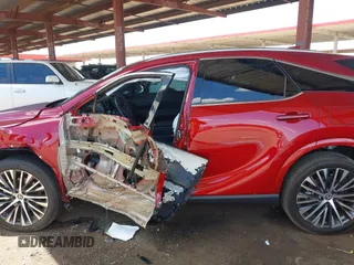2023 Lexus RX 350h с VIN 2T2BBMCA4PC006331, выставлен на аукционе IAAI как лот 42403918 с пробегом Не указан миль и . История ставок и продаж доступна на DreamBid. Изображение 14.