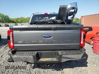 2024 Ford F-350 XL with VIN 1FT8W3BTXREE32301, listed as a Copart auction lot 52863145 with 3,268 mi miles and Salvage Title. Bid and sale history available at DreamBid. Image 6.