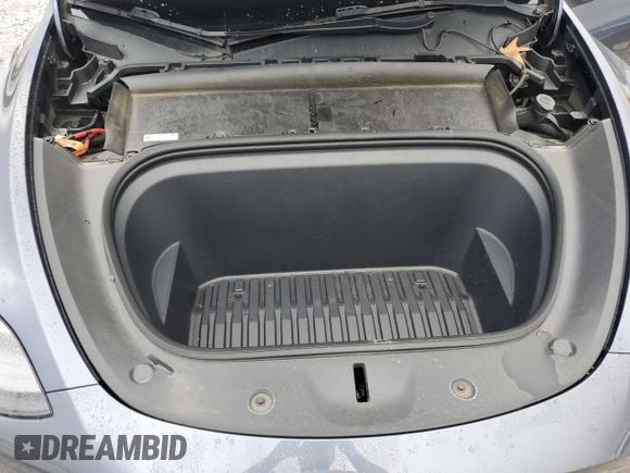 2022 Tesla Model Y Performance with VIN 7SAYGDEF7NF507184, listed as a Copart auction lot 58329875 with 98,320 mi miles and Salvage title. Bid and sale history available at DreamBid. Image 11.