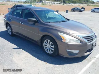2013 Nissan Altima 2.5 SL with VIN 1N4AL3APXDN505082, listed as a IAAI auction lot 41988388 with 169,300 mi miles. Bid and sale history available at carsss.com. Image 1.