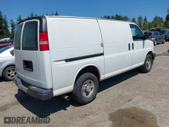 2020 Chevrolet Express Cargo с VIN 1GCWGAFG1L1160788, выставлен на аукционе IAAI как лот 42772328 с пробегом 115 254 миль миль и . История ставок и продаж доступна на DreamBid. Изображение 4.
