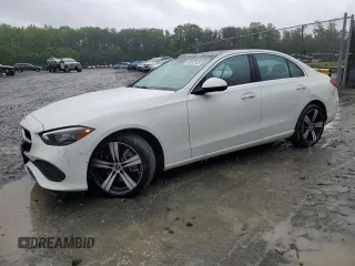 2025 Mercedes-Benz C 300 z VIN W1KAF4HB3SR254984, wystawiony jako Copart lot #57838265 z przebiegiem 3014 mil mil oraz Tytuł czysty. Historia ofert i sprzedaży dostępna na DreamBid. Obrazek 1.