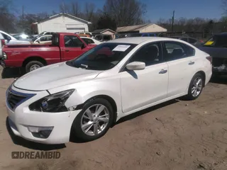 2015 Nissan Altima SL with VIN 1N4AL3AP3FC412273, listed as a IAAI auction lot 41851695 with 408,228 mi miles and . Bid and sale history available at DreamBid. Image 2.
