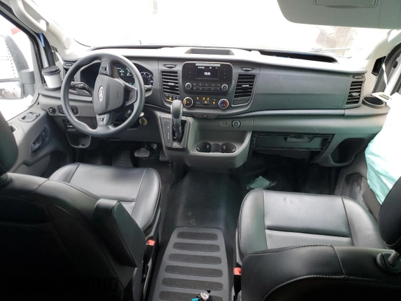 2021 Ford Transit Passenger XL z VIN 1FBAX9C82MKA89042, wystawiony jako Copart lot #74293364 z przebiegiem 5 481 mil mil oraz Szkoda całkowita • Salvage title. Historia ofert i sprzedaży dostępna na DreamBid. Obrazek 8.