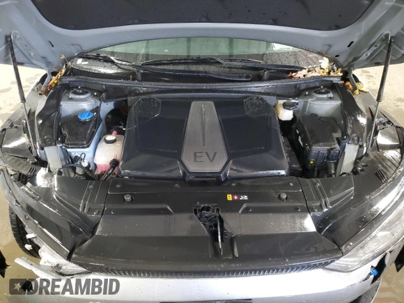 2023 Kia EV6 Wind with VIN KNDC34LA7P5128121, listed as a Copart auction lot 80078644 with 25,750 mi miles and Clean Title. Bid and sale history available at carsss.com. Image 11.