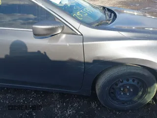 2015 Nissan Altima SV z VIN 1N4AL3AP7FC226879, wystawiony jako IAAI lot #41528365 z przebiegiem Nie podano mil oraz . Historia ofert i sprzedaży dostępna na DreamBid. Obrazek 6.