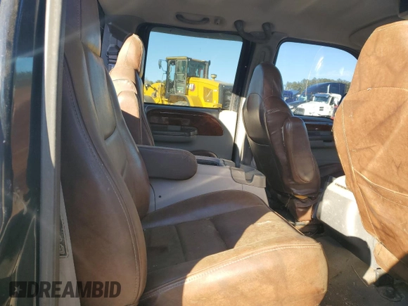 2002 Ford F-350 XL z VIN 1FTWW33F22EC09806, wystawiony jako Copart lot #87634095 z przebiegiem Nie podano mil oraz Czysty tytuł • Clean title. Historia ofert i sprzedaży dostępna na DreamBid. Obrazek 10.