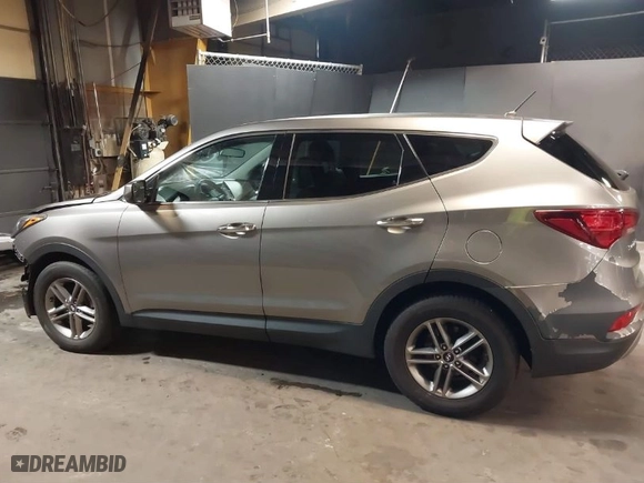 2018 Hyundai Santa Fe Sport 2.4L with VIN 5NMZTDLB7JH083155, listed as a IAAI auction lot 40761649 with 85,100 mi miles. Bid and sale history available at carsss.com. Image 15.
