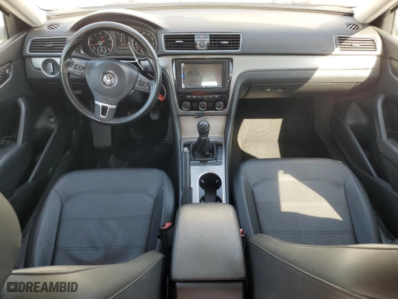 2014 Volkswagen Passat SE with VIN 1VWBP7A36EC002280, listed as a Copart auction lot 45339645 with 176,445 mi miles and Salvage Title. Bid and sale history available at carsss.com. Image 8.