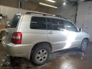2006 Toyota Highlander with VIN JTEHP21A060168162, listed as a Copart auction lot 45755325 with 199,639 mi miles and Salvage Title. Bid and sale history available at carsss.com. Image 3.