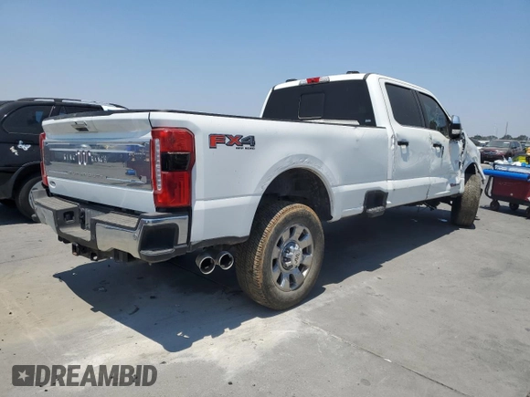 2023 Ford F-350 XL z VIN 1FT8W3BM3PED98143, wystawiony jako Copart lot #64438425 z przebiegiem Nie podano mil oraz Szkoda całkowita • Salvage title. Historia ofert i sprzedaży dostępna na DreamBid. Obrazek 3.