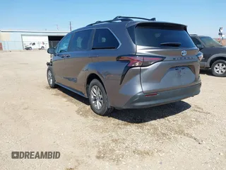 2024 Toyota Sienna LE with VIN 5TDKRKEC2RS215953, listed as a IAAI auction lot 41889509 with 6,375 mi miles. Bid and sale history available at carsss.com. Image 3.