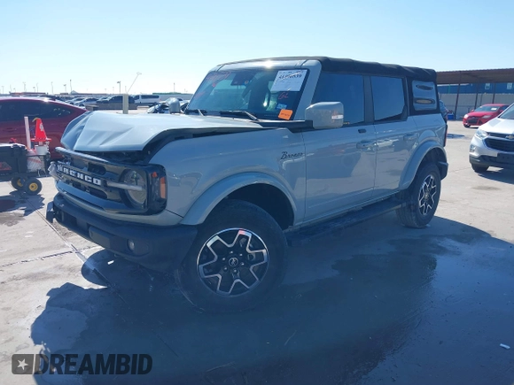 2021 Ford Bronco with VIN 1FMDE5BHXMLB06040, listed as a IAAI auction lot 41490539 with 57,915 mi miles. Bid and sale history available at carsss.com. Image 19.