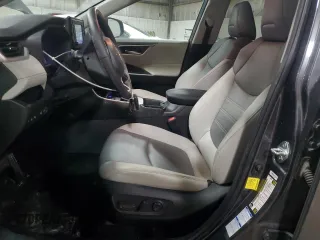 2021 Toyota RAV4 Hybrid LE with VIN 4T3B6RFV8MU009416, listed as a Copart auction lot 45218725 with 132,840 mi miles and Salvage Title. Bid and sale history available at carsss.com. Image 7.
