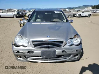 2005 Mercedes-Benz C 320 with VIN WDBRF64J15F602520, listed as a Copart auction lot 48212235 with 136,330 mi miles and Salvage Title. Bid and sale history available at DreamBid. Image 5.