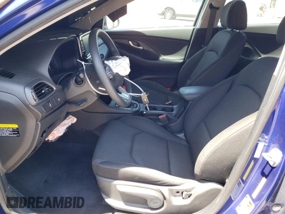 2019 Hyundai Elantra GT with VIN KMHH35LE6KU117149, listed as a Copart auction lot 59414694 with 35,976 mi miles and Salvage Title. Bid and sale history available at carsss.com. Image 7.