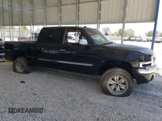 2004 GMC Sierra 1500 SLE z VIN 2GTEK13TX41377215, wystawiony jako Copart lot #53242885 z przebiegiem 202 070 mil mil oraz Szkoda całkowita • Salvage title. Historia ofert i sprzedaży dostępna na DreamBid. Obrazek 4.