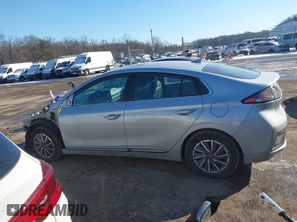 2020 Hyundai Ioniq Limited with VIN KMHC85LJXLU073635, listed as a IAAI auction lot 41371618 with 33,518 mi miles and . Bid and sale history available at DreamBid. Image 15.