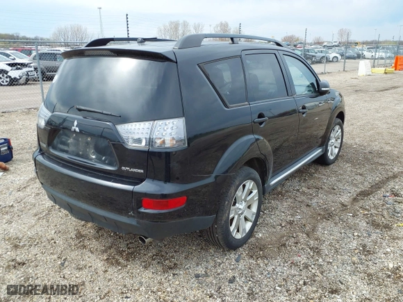 2012 Mitsubishi Outlander SE with VIN JA4AS3AW4CU006815, listed as a IAAI auction lot 41652578 with 130,000 mi miles. Bid and sale history available at carsss.com. Image 4.