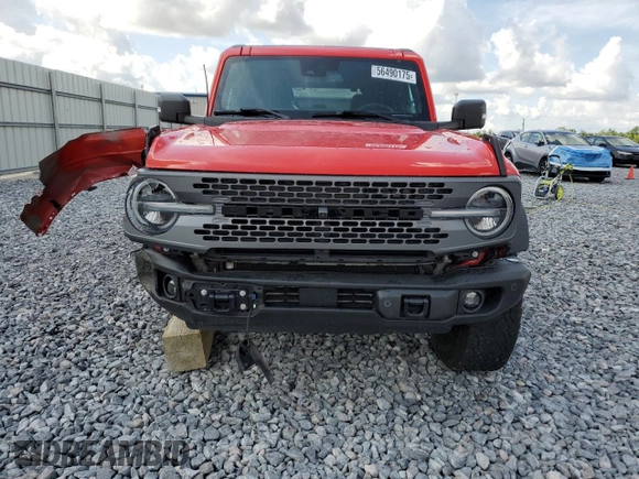 2023 Ford Bronco z VIN 1FMEE5DP4PLB13904, wystawiony jako Copart lot #56490175 z przebiegiem 29 141 mil mil oraz Szkoda całkowita • Salvage title. Historia ofert i sprzedaży dostępna na DreamBid. Obrazek 5.