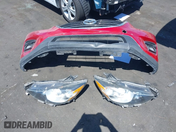 2016 Mazda CX-5 Grand Touring z VIN JM3KE2DY2G0660385, wystawiony jako IAAI lot #42101004 z przebiegiem 166 336 mil mil oraz . Historia ofert i sprzedaży dostępna na DreamBid. Obrazek 12.