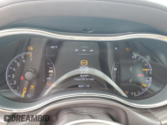 2015 Jeep Grand Cherokee Overland with VIN 1C4RJFCGXFC891616, listed as a Copart auction lot 61386065 with 90,011 mi miles and Salvage title. Bid and sale history available at DreamBid. Image 9.
