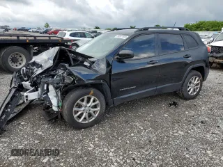 2016 Jeep Cherokee Sport z VIN 1C4PJMAB9GW175812, wystawiony jako Copart lot #58007925 z przebiegiem 118 315 mil mil oraz Szkoda całkowita • Salvage title. Historia ofert i sprzedaży dostępna na DreamBid. Obrazek 1.