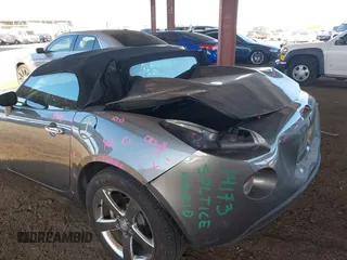 2006 Pontiac Solstice z VIN 1G2MB35B56Y112699, wystawiony jako IAAI lot #42279273 z przebiegiem 46 478 mil mil oraz . Historia ofert i sprzedaży dostępna na DreamBid. Obrazek 6.