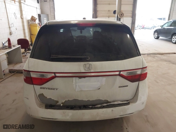 2011 Honda Odyssey Touring with VIN 5FNRL5H9XBB057468, listed as a IAAI auction lot 41405465 with 1 mi miles. Bid and sale history available at carsss.com. Image 16.