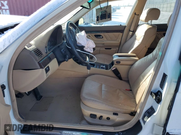 1998 BMW 7 Series 740il with VIN WBAGJ8321WDM21490, listed as a Copart auction lot 42097355 with 0 mi miles and Salvage Title. Bid and sale history available at carsss.com. Image 7.