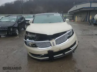 2018 Lincoln MKX Reserve with VIN 2LMPJ8LR5JBL18233, listed as a Copart auction lot 45528845 with 121,738 mi miles and Salvage Title. Bid and sale history available at carsss.com. Image 5.