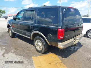 2002 Ford Expedition Eddie Bauer with VIN 1FMPU18L62LA76777, listed as a IAAI auction lot 42718720 with Not provided miles and . Bid and sale history available at DreamBid. Image 3.