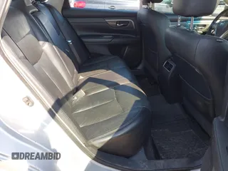 2013 Nissan Altima S with VIN 1N4AL3AP3DC132317, listed as a IAAI auction lot 42115439 with 186,850 mi miles and . Bid and sale history available at DreamBid. Image 8.