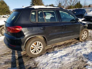 2017 Volkswagen Tiguan S with VIN WVGAV7AX8HK028148, listed as a Copart auction lot 86756104 with 84,060 mi miles and Salvage Title. Bid and sale history available at DreamBid. Image 3.