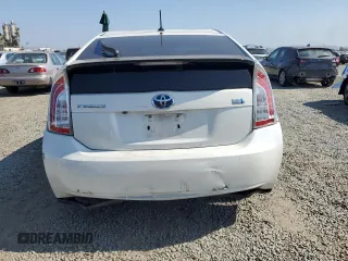 2015 Toyota Prius Four with VIN JTDKN3DU8F0415519, listed as a Copart auction lot 62406755 with 203,521 mi miles and Salvage title. Bid and sale history available at DreamBid. Image 6.