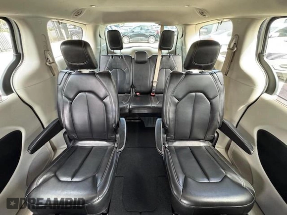 2020 Chrysler Voyager LXI with VIN 2C4RC1DG9LR144605, listed as a Copart auction lot 54107585 with 140,575 mi miles and Salvage Title. Bid and sale history available at carsss.com. Image 10.