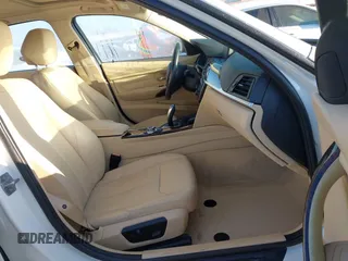 2013 BMW 3 Series 328i z VIN WBA3A5G51DNP22723, wystawiony jako IAAI lot #41723476 z przebiegiem 108 845 mil mil oraz . Historia ofert i sprzedaży dostępna na DreamBid. Obrazek 5.
