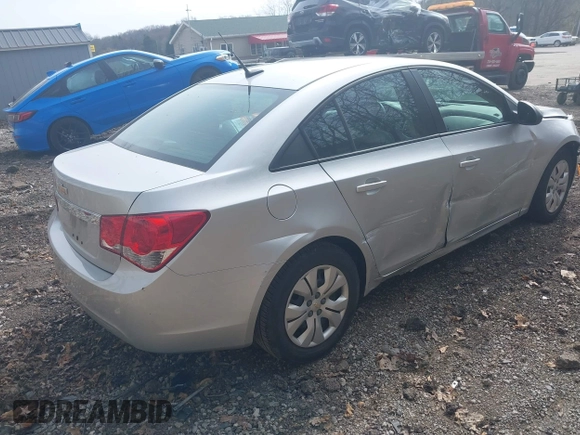2014 Chevrolet Cruze LS with VIN 1G1PA5SH3E7178262, listed as a IAAI auction lot 42001205 with 159,174 mi miles and . Bid and sale history available at DreamBid. Image 4.