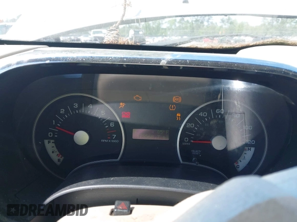 2007 Ford Explorer XLT with VIN 1FMEU63E87UB50845, listed as a IAAI auction lot 42213740 with 175,568 mi miles and . Bid and sale history available at DreamBid. Image 7.