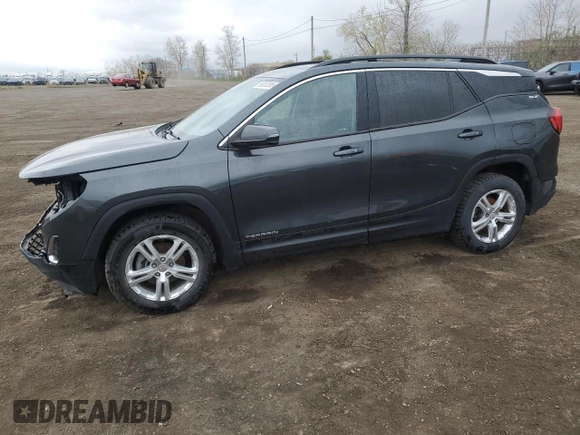 2018 GMC Terrain SLE z VIN 3GKALTEV5JL303379, wystawiony jako Copart lot #56303395 z przebiegiem Nie podano mil oraz Szkody całkowita. Historia ofert i sprzedaży dostępna na DreamBid. Obrazek 1.