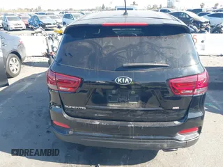 2019 Kia Sorento L with VIN 5XYPG4A33KG458915, listed as a IAAI auction lot 41377921 with Not Provided miles and . Bid and sale history available at carsss.com. Image 17.
