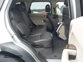 2016 Land Rover Range Rover Sport HSE z VIN SALWR2VF6GA646987, wystawiony jako IAAI lot #42412454 z przebiegiem 92 366 mil mil oraz . Historia ofert i sprzedaży dostępna na DreamBid. Obrazek 8.