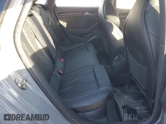 2017 Audi RS 3 z VIN WUABWGFF6H1900194, wystawiony jako Copart lot #70787422 z przebiegiem 29 615 mil mil oraz . Historia ofert i sprzedaży dostępna na DreamBid. Obrazek 10.